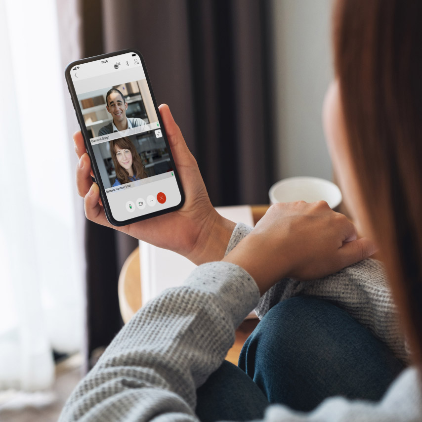 Person takes a Webex Meeting with a mobile device